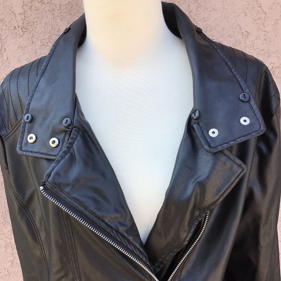 Black Faux Leather Jacket - Picture 5 of 11